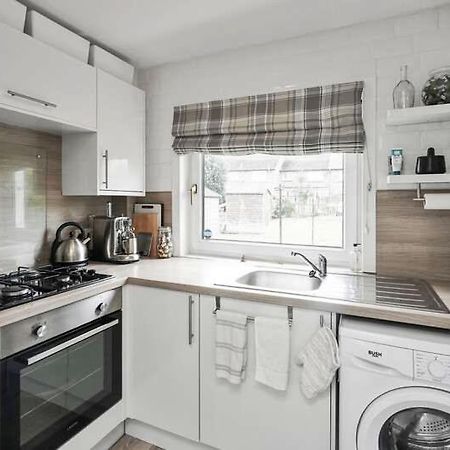 House With Garden And Parking 15 Min To City Center Edinburgh Ngoại thất bức ảnh